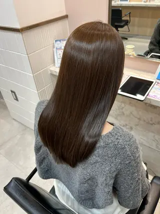 ロング カラー LallYou金山所属・津野 こころのヘアスタイル