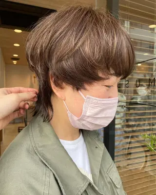 ショート カラー 似合わせ レイヤー須川のヘアスタイル