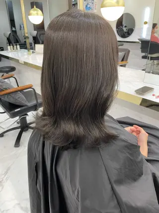 ミディアム 似合わせのプロ🕊 美髪矯正/ioriのヘアスタイル