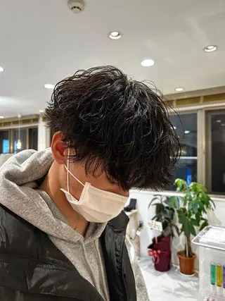 ショート パーマ メンズ AI TOKYO  横浜店所属・メンズ支持数No.1 👑リュウ👑のヘアスタイル
