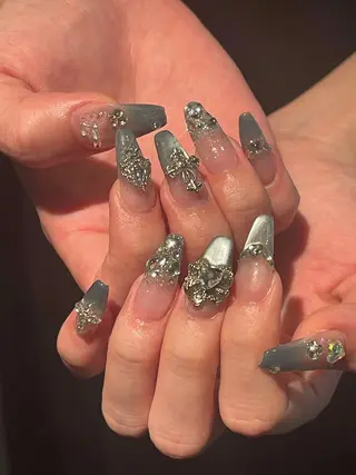 ネイル 佐藤 ゆみのネイルデザイン