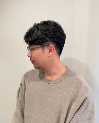 ショート カラー パーマ 透け感カラー🫧 加納トモヒロのヘアスタイル