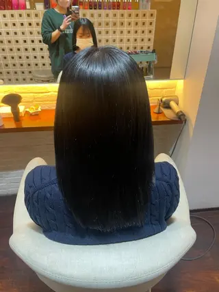 カラー CoCooN nanamiのヘアスタイル