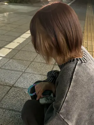 ショート カラー 🍓ハイトーンカラー 🎀nene🍓のヘアスタイル