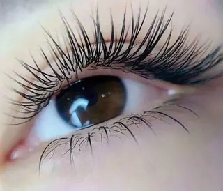 マツエク・マツパ AB マツエクネイルサロンのマツエク・マツパデザイン