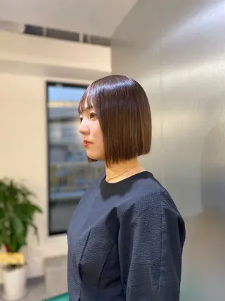 カラー 薮本 真優のヘアスタイル