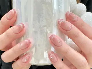 ネイル LE REVE Hinaのネイルデザイン