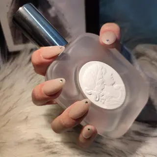 ネイル RUNWAY 　　の眉毛・アイブロウイメージ