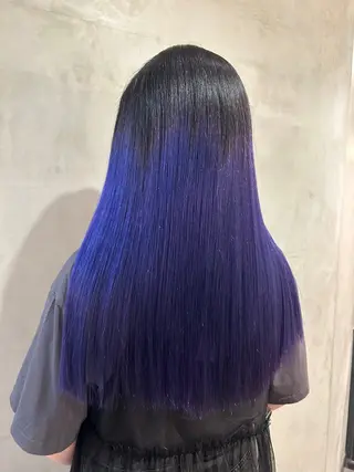 ロング カラー デザインカラー🖤 イシイレイのヘアスタイル