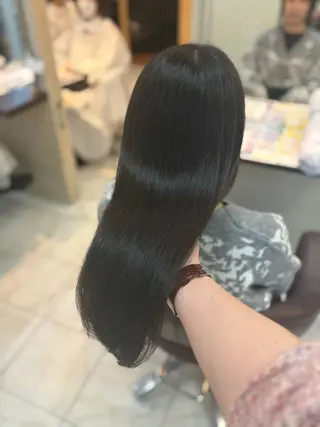 ロング 🎀透明感カラー 🐈ナズナのヘアスタイル