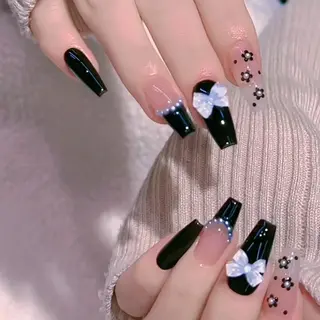 ネイル ラッキー 玲奈のネイルデザイン