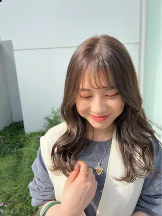 セミロング カラー le'a所属・谷町/Le'a /竹原しおなのヘアスタイル