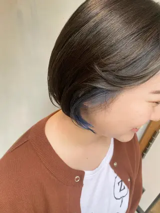 ショート カラー ENIF ヤマグチアツコのヘアスタイル