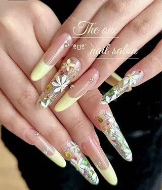 ネイル THE ONE 山本のネイルデザイン