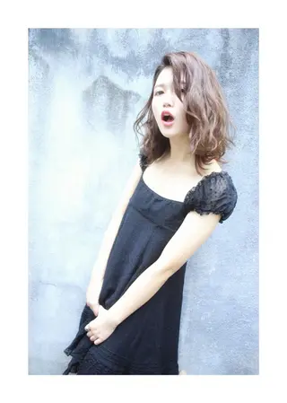 ショート カラー vato マンツーマンサロンのヘアスタイル