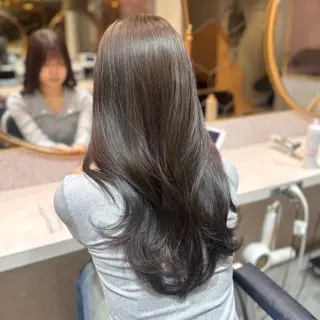 ロング Minami🤍ྀི ／新宿／韓国スタイルのヘアスタイル