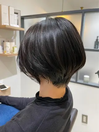 ショート Loem【ロエム】所属・RINA 【Loem】のヘアスタイル