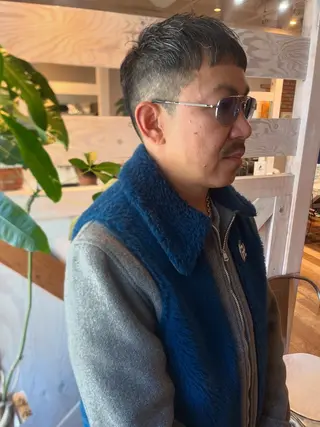 メンズ Aube Hair McQueen所属・クリハラ シュウのヘアスタイル
