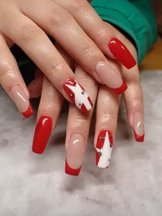 ネイル Nailsalon C.U.Eのネイルデザイン