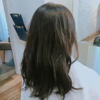 セミロング 角床直哉 カラーカットNO 1のヘアスタイル