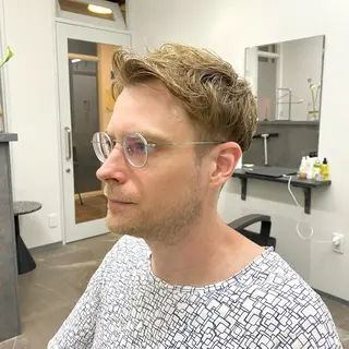 ショート カラー メンズ 3月〜お店変わります 詳しくはインスタまでのヘアスタイル