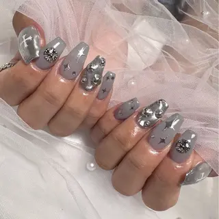 ネイル Roi〈ロワ〉 Rinneのネイルデザイン