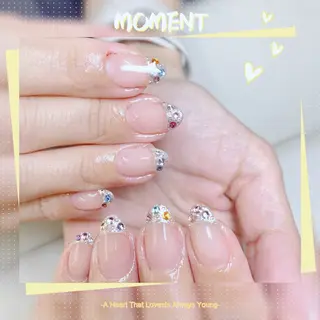 ネイル AngelChris ビューティーサロンのネイルデザイン