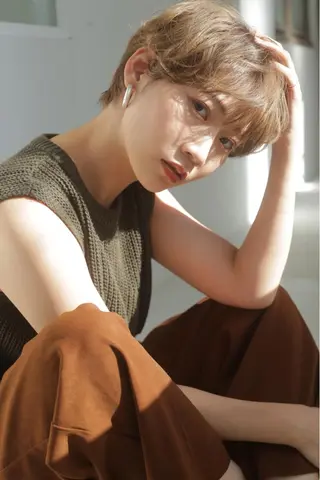 ショート カラー 保子 祐里香のヘアスタイル
