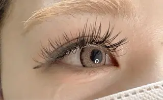 マツエク・マツパ 隠れ家サロン にんにんのマツエク・マツパデザイン