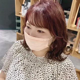 ミディアム カラー シェアハピ ヤマモトのヘアスタイル