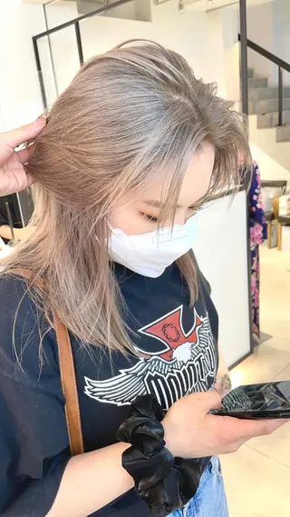 ミディアム カラー 🇰🇷カルマパーマ kaito🇰🇷のヘアスタイル