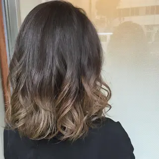 セミロング カラー ラブーケ中川中島店 クラタチカコのヘアスタイル