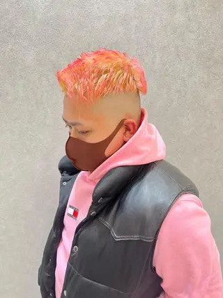 ショート カラー メンズ ARIA💎縮毛矯正 ブリーチ💎複雑履歴のヘアスタイル