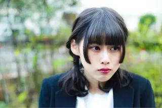 ミディアム オーストヘアージジ所属・TAI透明カラー 柔らかい縮毛矯正のヘアスタイル