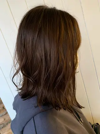 ミディアム 芽生 🌱のヘアスタイル