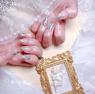 ネイル 美人計ネイルサロン所属・中山 美月のネイルデザイン