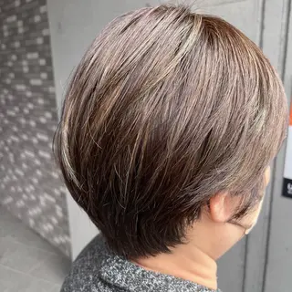 ショート Log(ログ)所属・Log 坂牛匠のヘアスタイル