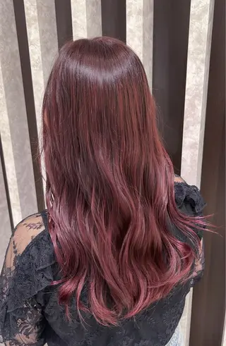 セミロング カラー 川上 春香のヘアスタイル