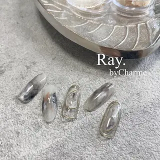 ネイル Ray. ／綺麗目ニュアンスのネイルデザイン