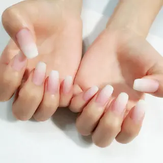 ネイル VIOLUS所属・VIOLUS 関目のネイルデザイン