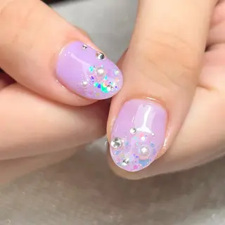 ネイル Mizuliネイル 眉毛メイクのサロンのネイルデザイン