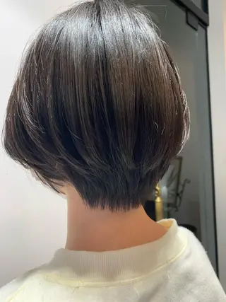 ショート ブリーチなしWカラー /地毛風/小林凪沙のヘアスタイル