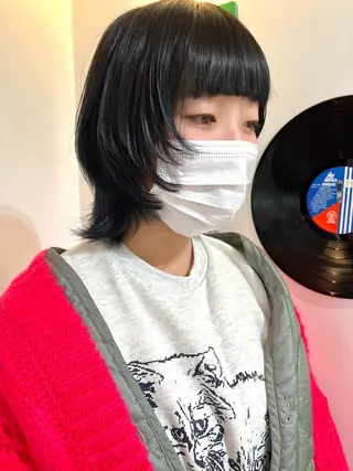 ショート カラー ヘアアレンジ 🧨ブリーチー×ボブ レイヤー💎じゅえるのヘアスタイル