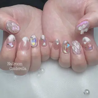 ネイル Nailroom. Cinderellaのネイルデザイン