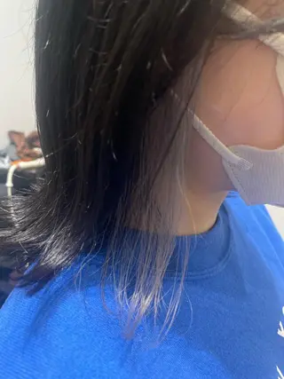 カラー 荒木 理緒のヘアスタイル