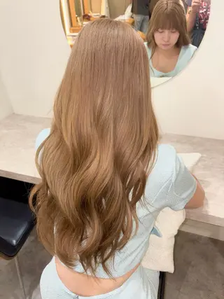 ロング 髪質改善酸性ストレー ト💖透明感カラーのヘアスタイル