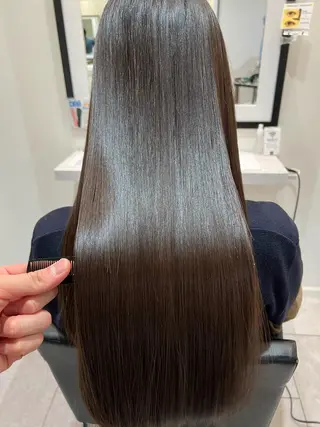 ロング 斎藤 悠人のヘアスタイル