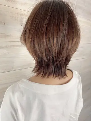 ミディアム 鎌田 璃紅のヘアスタイル