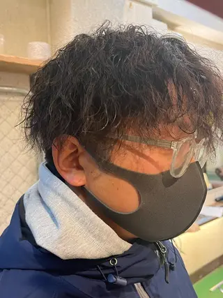 パーマ ♱地雷カラー♱ウルフ ♱ 藍衣 ♱のヘアスタイル