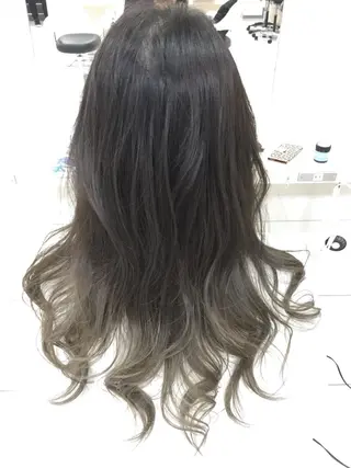 ロング カラー Ash 山田 勇太のヘアスタイル